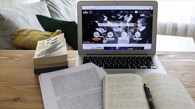 Yüz yüze eğitime verilen 1 haftalık aranın ardından ‘uzaktan eğitim’ yarın başlıyor