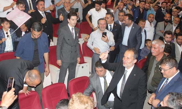 Fatih Erbakan: Erbakan: CHP yüzünden büyükşehir denilince akla üç Ç geliyor