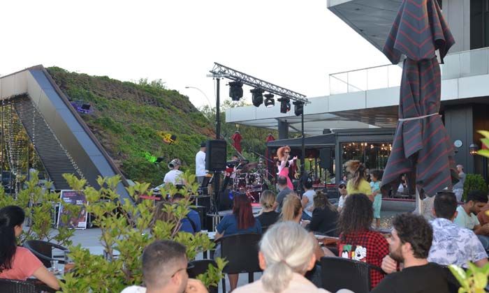 Next Level’de Latin rüzgarı esti