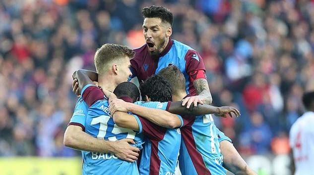 Trabzonspor’da futbolculara dikkat çeken koronavirüs önlemi