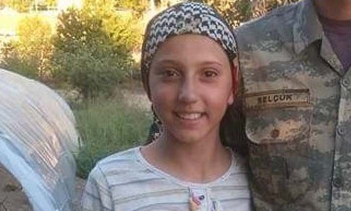 Denizli’de traktörün altında kalan İrem Selçuk hayatını kaybetti