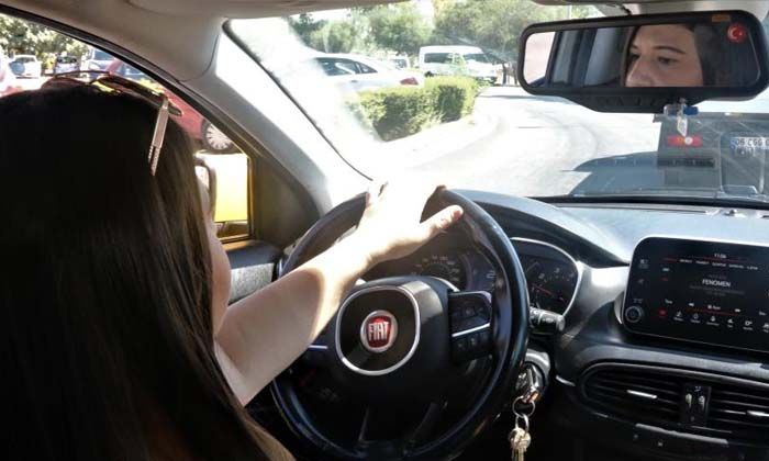 Antalya’nın yüksek lisanslı taksicisi