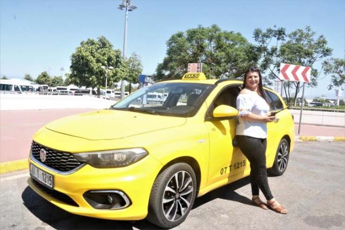 Antalya’nın yüksek lisanslı taksicisi