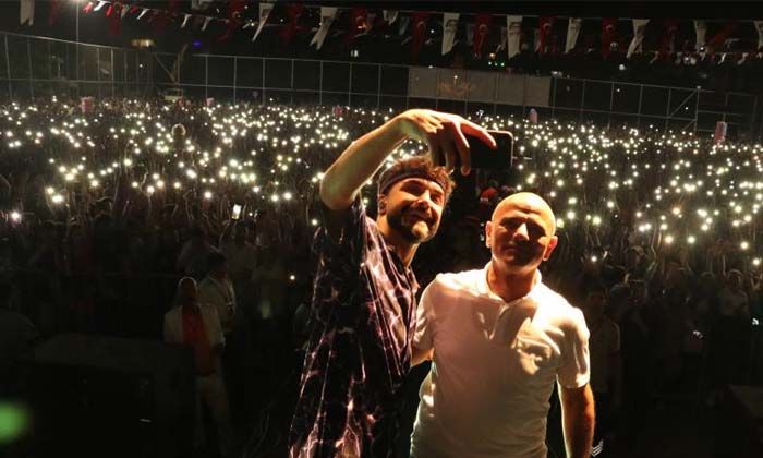 Sefo bu kez Körfez’i salladı