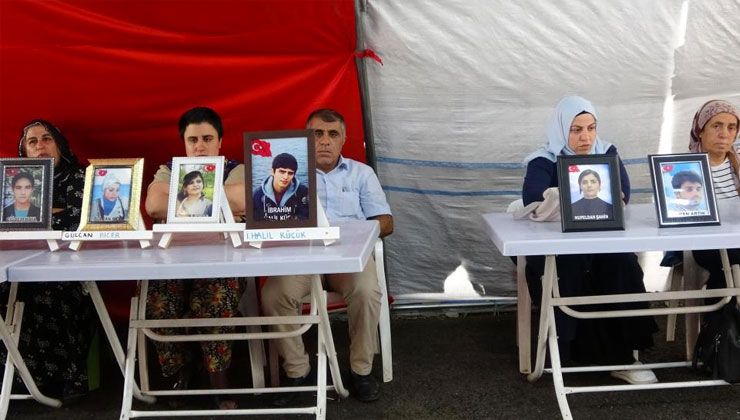 Evlat nöbetindeki aileler: “En son çocuk dağdan ininceye kadar buradayız”