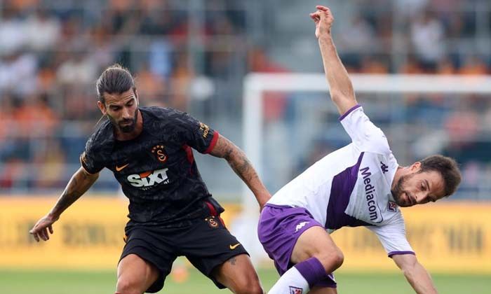 Galatasaray hazırlık maçında Fiorentina’yı mağlup etti