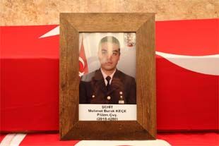 Arı sokması sonucu şehit olan Piyade Uzman Çavuş Mehmet Burak Keçe defnedildi