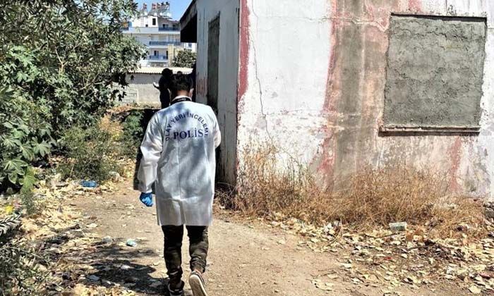 Antalya’da metruk binada şüpheli ölüm