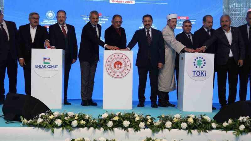 Bakan Özhaseki: Kuradan 76 bin konutumuzu Türkiye genelinde dağıtacağız Bakan Özhaseki: Kuradan 76 bin konutumuzu Türkiye genelinde dağıtacağız