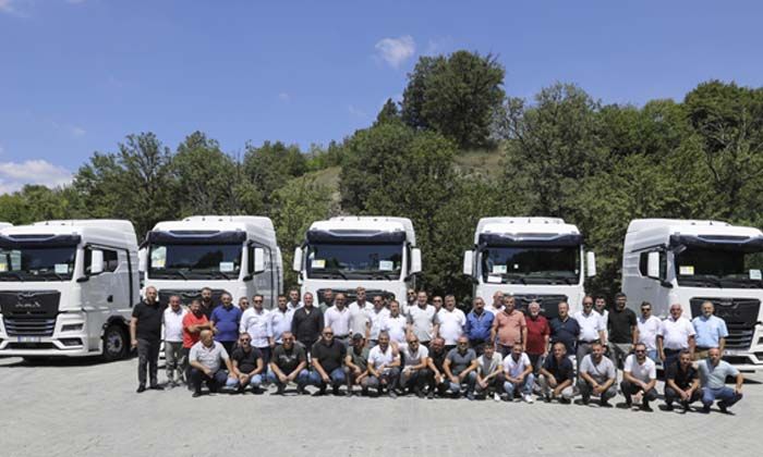 MAN, Bolu’da 200 araçlık siparişin 100 adedini törenle teslim etti