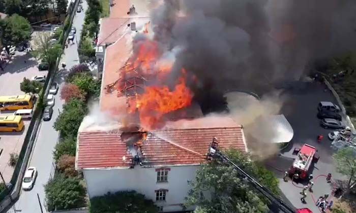 Balıklı Rum Hastanesi Yaşlı Bakımevi’nde yangında can pazarı