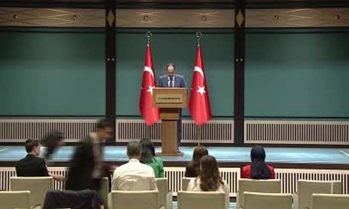 YAŞ kararları açıklandı: 16 general ve amiral bir üst rütbeye, 47 albay general ve amiralliğe yükseltildi