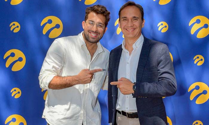 Turkcell’in reklam yüzü komedyen Doğu Demirkol oldu