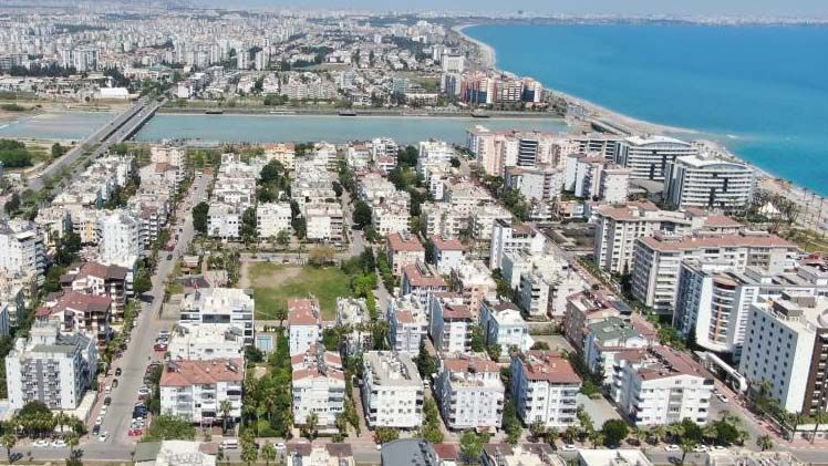 Antalya’da yabancılar kiralarını ödemeden gidiyor