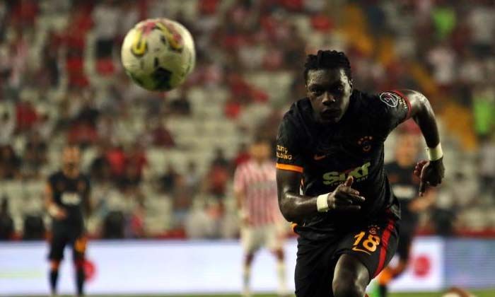 Gomis oyuna girdi, bir dakika sonra golünü attı