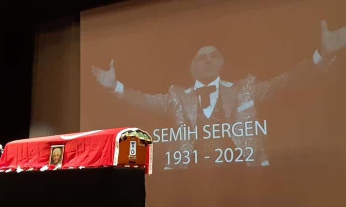 Semih Sergen son yolculuğuna uğurlandı