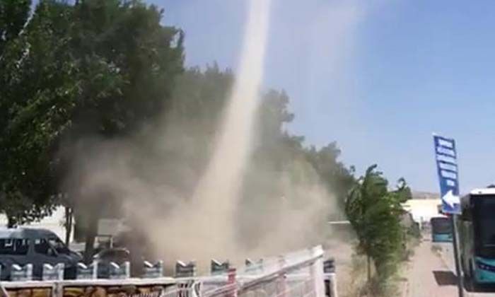 Sivas’ta çıkan hortum korkuttu