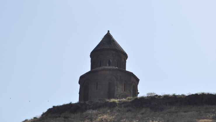 Saklı kent Ani görenleri büyülüyor