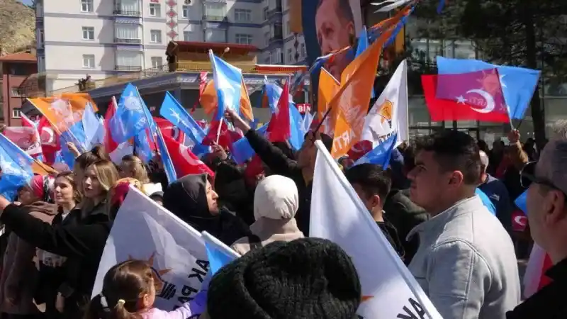 Bakan Uraloğlu: “Ülkemizin her tarafını bölünmüş yollarla, örümcek ağı gibi ördük” Bakan Uraloğlu: “Ülkemizin her tarafını bölünmüş yollarla, örümcek ağı gibi ördük”