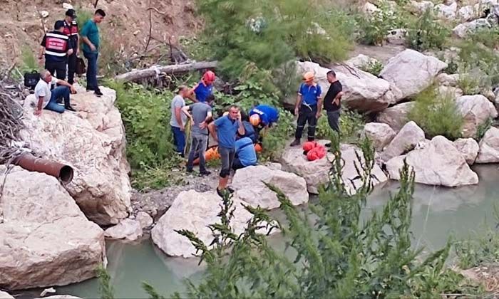 HSK Şube Müdürü Musa İmir balık avlarken çaya düşüp boğuldu