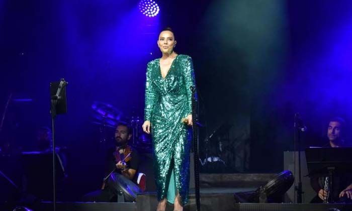 Ebru Gündeş’in sahne ücreti şoke etti