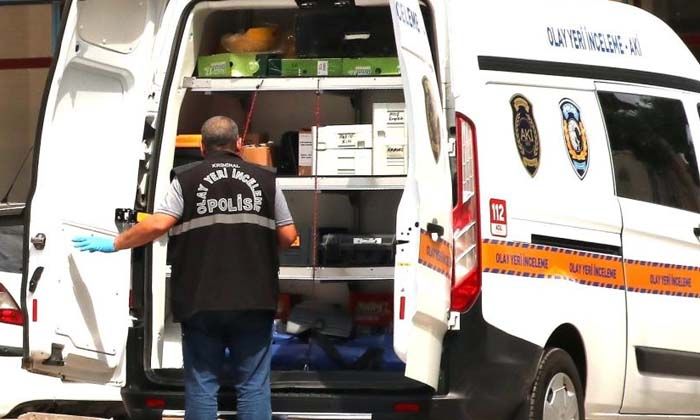 Denizli’de Emine Karlıdağ evde ölü bulundu