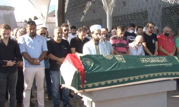 Kadıköy’de öldürülen Mihriban Arduç toprağa verildi