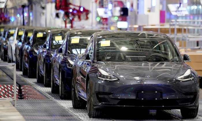 Tesla’nın Shanghai fabrikası üç yılda 1 milyon araç üretti