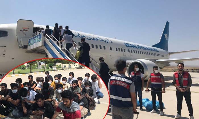 Iğdır ve Ağrı’dan 136 Afganistanlı göçmen ülkelerine gönderildi