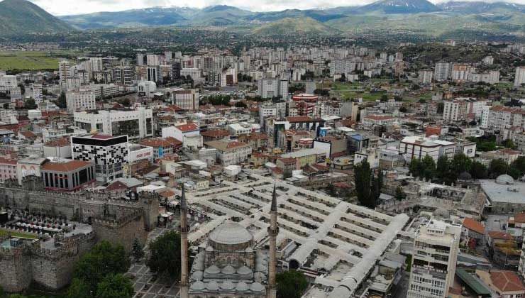 Uzmanı açıkladı: Gayrimenkul projelerine yatırım yaparken dikkat edilmesi gereken noktalar