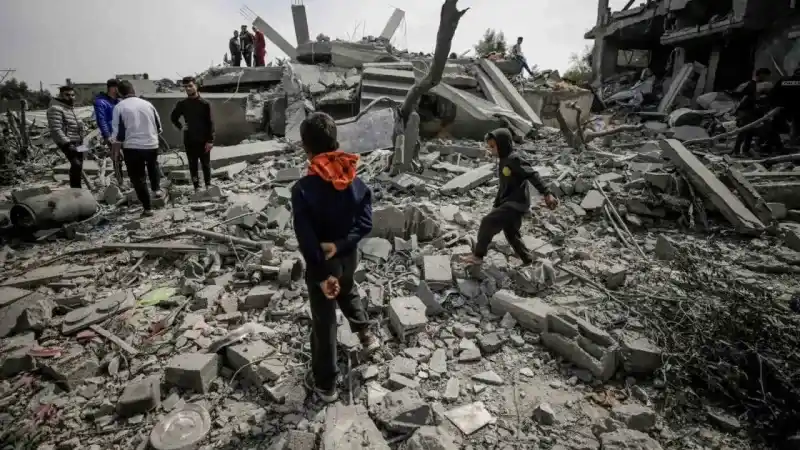 İsrail’den Gazze’deki 3 noktaya saldırı: 25 kişi hayatını kaybetti