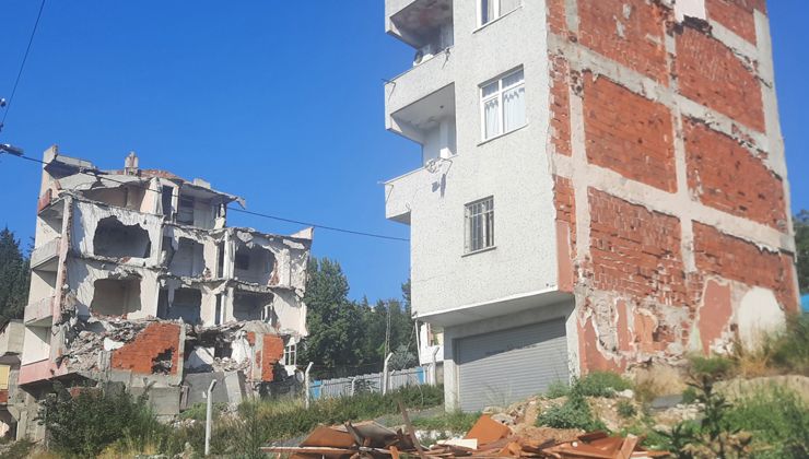 Arsalarını Polat Piyalepaşa’ya satmak istemeyenlerin elektrik kabloları kesildi