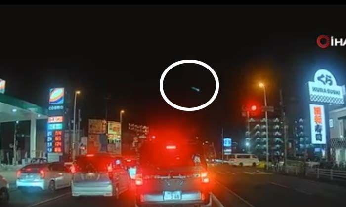 Japonya’da ateş topu şeklinde göktaşı görüldü