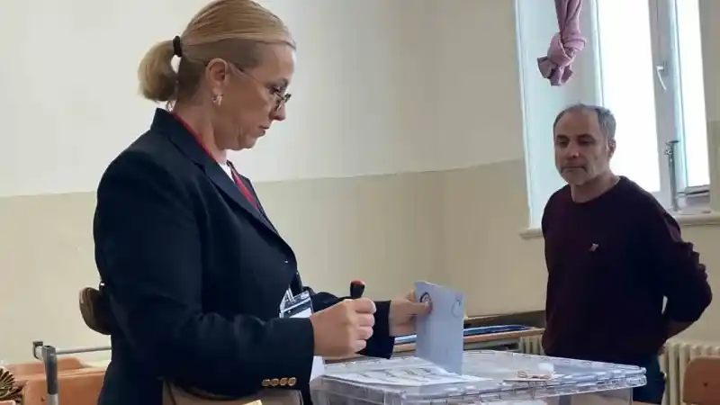 İzmir’de 94 bin 435 oy geçersiz sayıldı