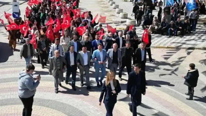 Zeynep Çelik Türkiye’nin en genç kadın belediye başkanı oldu