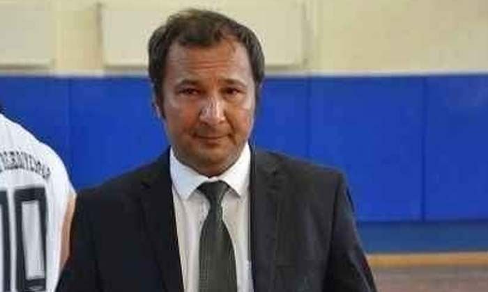 Nazilli’nin sevilen öğretmeni Mücahit Doğan son yolculuğuna uğurlandı