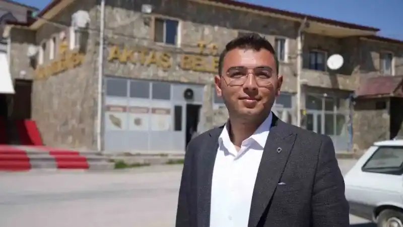 Üniversite öğrencisiydi, belediye başkanı oldu