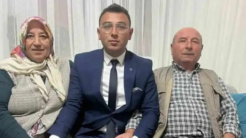 Üniversite öğrencisiydi, belediye başkanı oldu