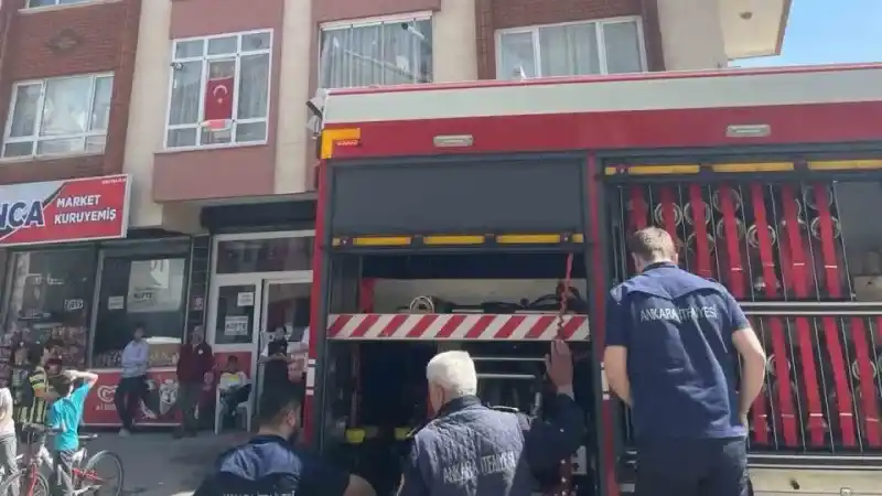 Hakkında tahliye kararı verilen kiracı oturduğu evi yaktı