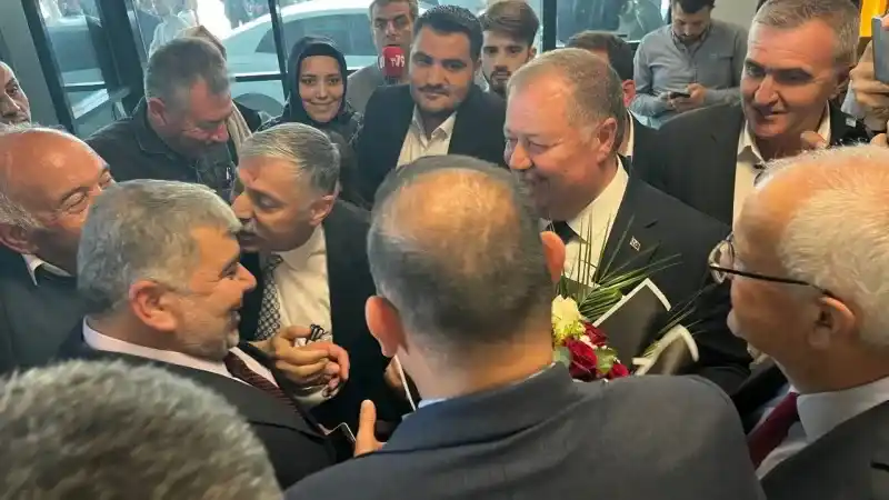 Kilis Belediyesinde devir teslim töreni