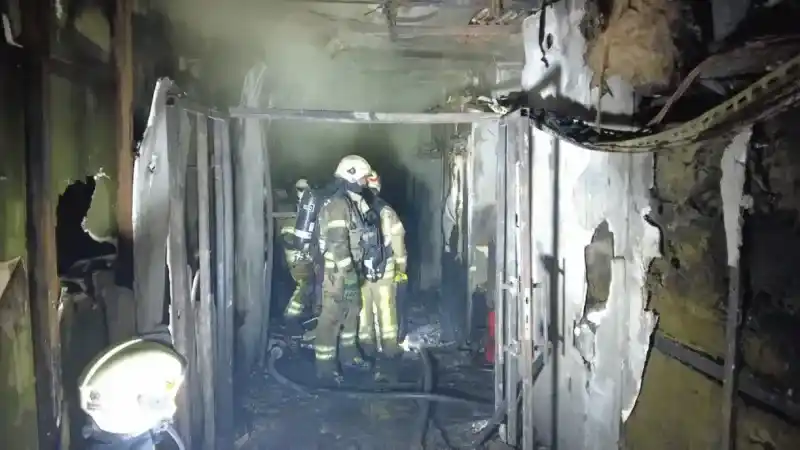 Beşiktaş’taki gece kulübünün içerisi yangın sonrası görüntülendi