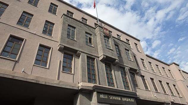 Hudutlarımızdan yasa dışı geçiş teşebbüsünde bulunan 3 bin 541 kişi yakalandı