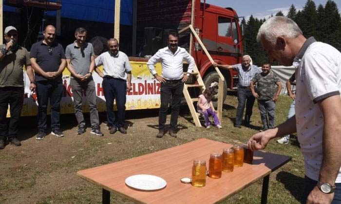 Artvin’de 1 kg bal 17 bin liraya satıldı