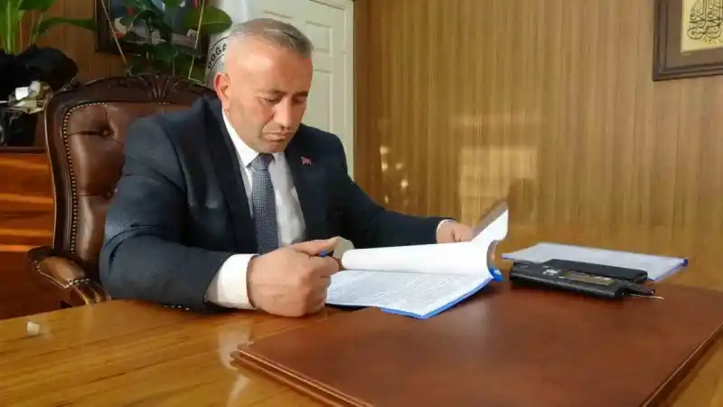 Gurbetten geldi, belediye başkanı oldu