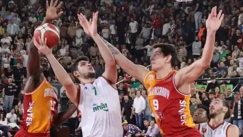 P. Karşıyaka, Galatasaray deplasmanında