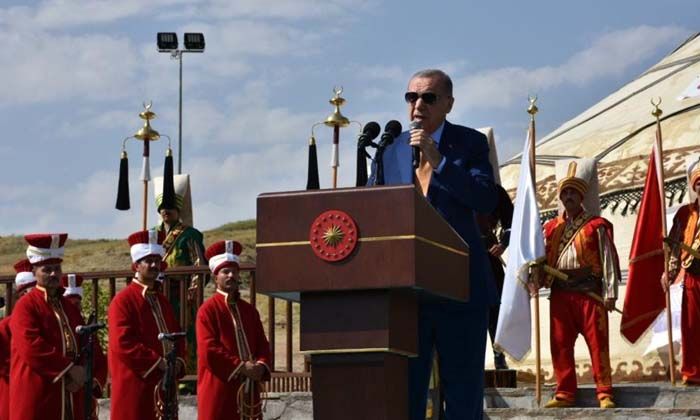 Cumhurbaşkanı Erdoğan Ahlat’ta