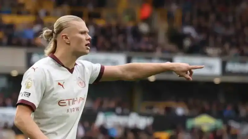 Manchester City, zirve takibini sürdürdü