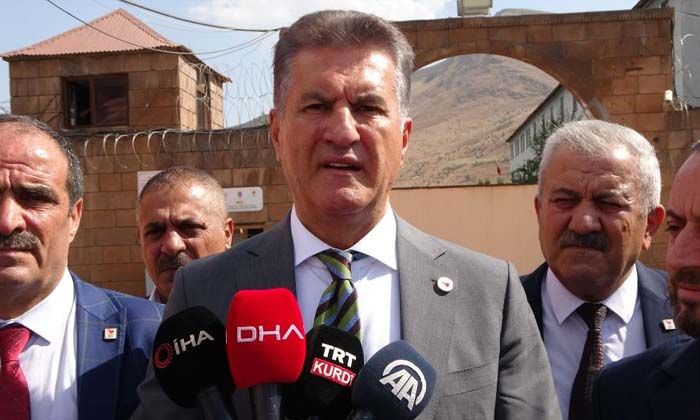 Sarıgül, cezaevi önünden af çağrısında bulundu