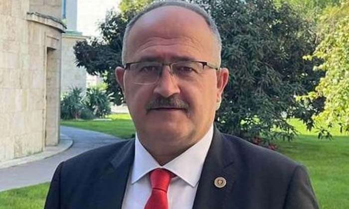 TBMM’de görevli polis Orhan Yeşilırmak ve eşi Semiha Yeşilırmak trafik kazasında hayatını kaybetti