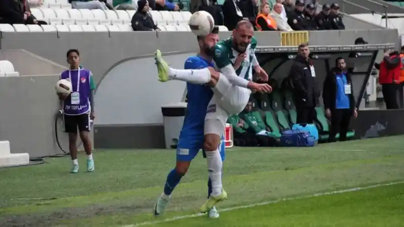 Giresunspor evinde Tuzlaspor'a mağlup oldu
